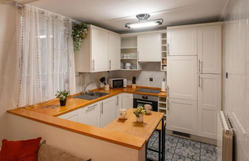 Escápate a Bilbao Vivienda turística cómoda y funcional - Foto 1