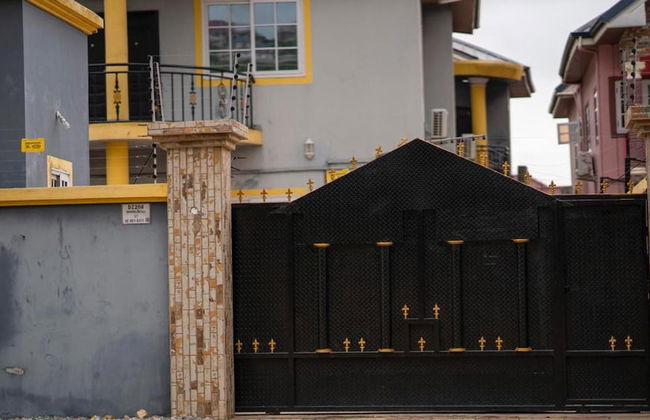 Impeccable 2-bed Apartment in Accra - Foto 16