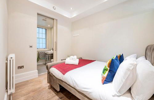 Welcome London St Martin's - Photo 17