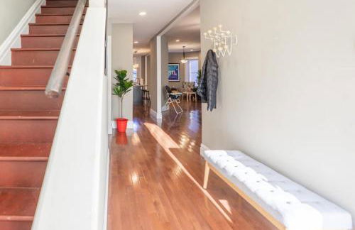 Lovely 4BR Shaw Family Home Garage ABODEbucks - Photo 2