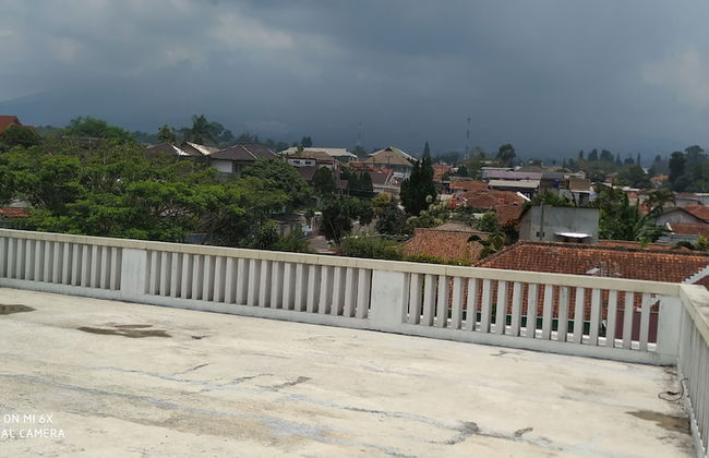 Villa Pribadi Beunying 35 pax - Foto 20