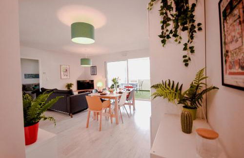 Lumimizan- Spacieux, grand balcon, wifi, lac et plage - Foto 3