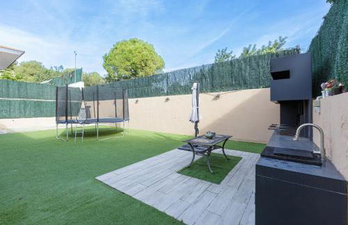 Fantástica casa en alquiler con piscina en Vilanova i la Geltrú - Foto 47