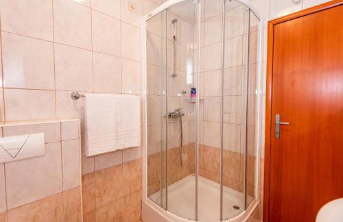 Apartmani Marina - Photo 37