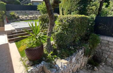 Villa au calme à Grasse avec piscine et spa privée - Foto 33