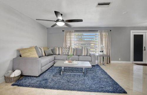 Boca Beauty - Stylish Home With Pool 3 Bedroom Home by RedAwning - Foto 30