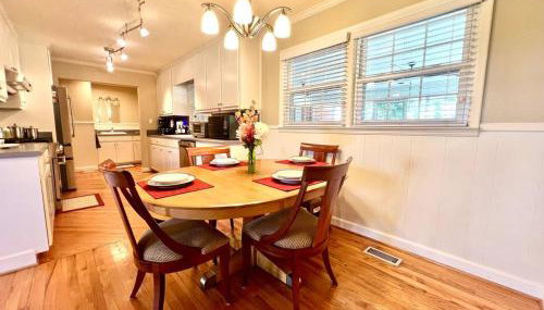 Secluded Farmhouse Retreat - Groups & Pets Okay! - Foto 4