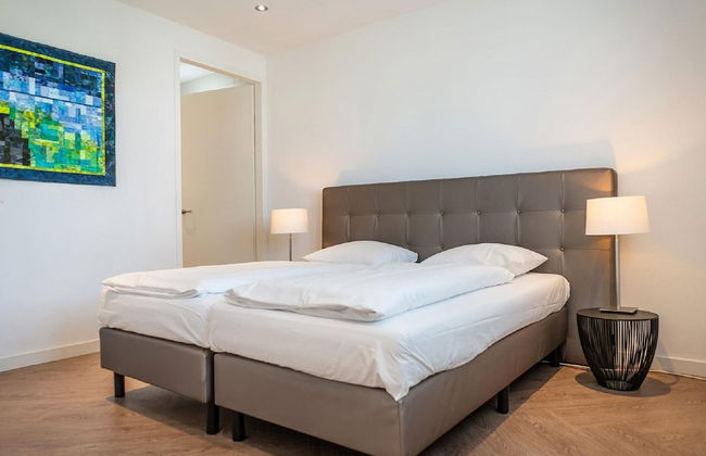 Nice Bungalow With Dishwasher in a Holiday Park 1.2 km. From the sea on Texel - Foto 3