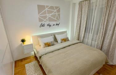 Prince Apartment Zagreb with Terrace - Photo 25