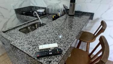 Flat 02 com Varanda - Avenida Hospedagem - Foto 5, stove