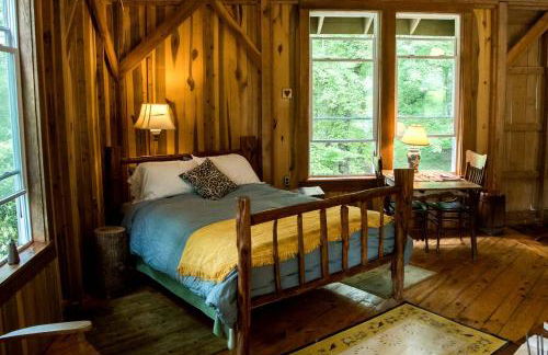 Charming Vacation Rental in a Barn on a Horse Farm near Afton Mountain in Virginia - Foto 12