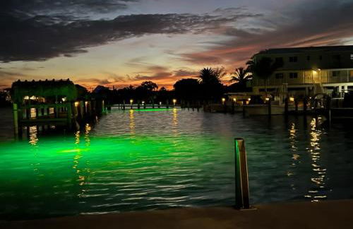 1B 2Ba Seaside Getaway Pool Oceanside - Foto 24