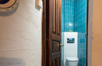 Antique Villa - Photo 26