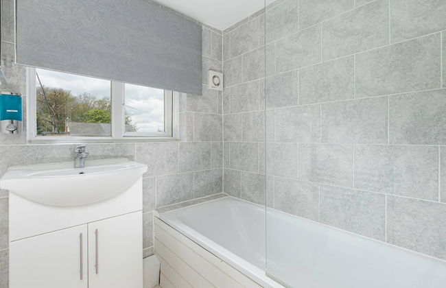 Skyvillion - 2bed House W Grdn&parking In Hatfield - Photo 12