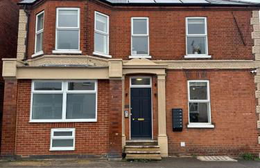 Central Aldershot Flat, Near Station & Town Centre - Foto 36