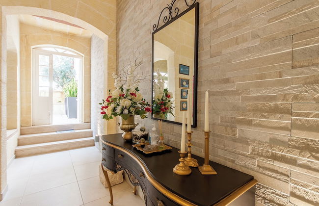 Twilight Gozitan Farmhouse With Pool - Foto 32