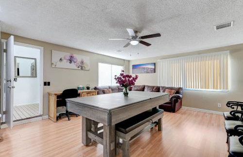 Strip-side Villa, 6 Beds, Pool, Mini Golf, Karaoke - Foto 9