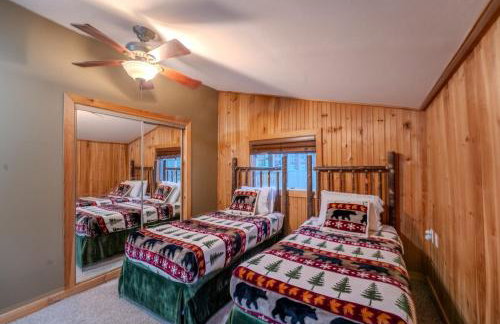 10 Min to Loon-Hottub-Pet Friendly-EV Charger - Foto 16