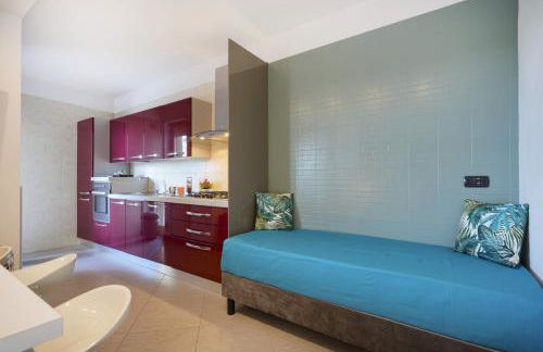 Sky Gate - Red Suite by the Airport - Foto 11