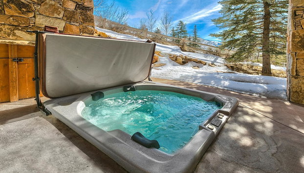 Telemark Luxury Retreat by Avantstay Stunning Views w Hot Tub Theatre Room and Pool Table - Foto 2, Habitación