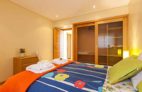 Charming house with balcony and sea view in Moledo - Foto 2