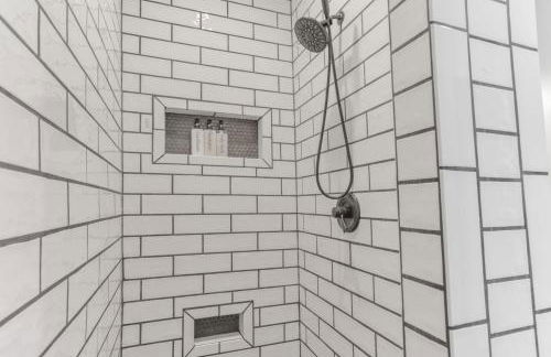 Serenity on Siverly by Purple Munky Hospitality - Foto 22