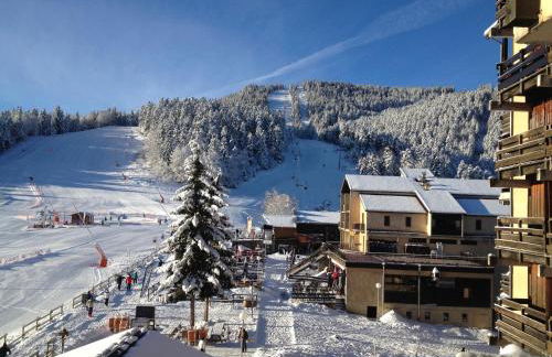 Un Isard au Pied des Pistes - Foto 1