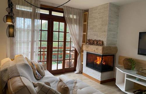 Charmoso recanto na serra - Foto 1