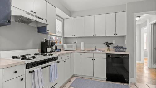 3 Bedroom Fenced Backyard Pets Welcome Sleeps 6 - Foto 5