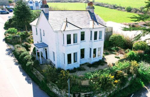 Treen House - Photo 1