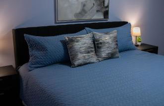 Cozy Pocono Home with a Hot Tub, Fire pit, Karaoke, Games and more! - Foto 7