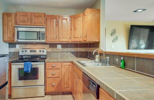 Family-Friendly Fischer Home with Private Hot Tub! - Foto 26