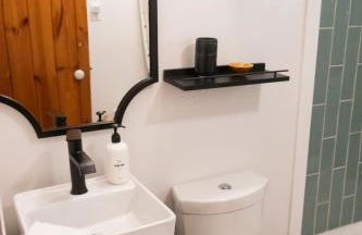 Hot Tub, Wood-burning Fireplace and 4 acres of Forest in Margaretville - Foto 7