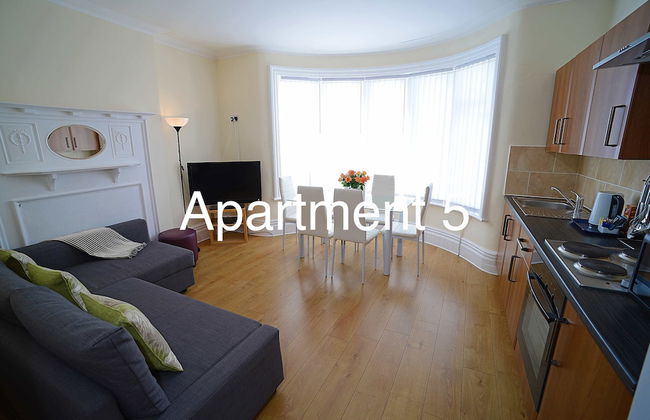 Twelve Holiday Apartments - Photo 32