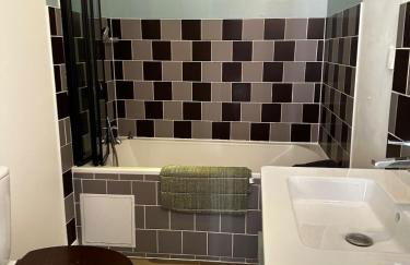 Charmante maison 2 Chambres à 10 mn d'Angers - Photo 9