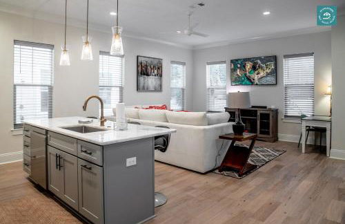 R3 at Inlet Beach with Pool Access and EV Connector - Walk to Beach - Photo 11