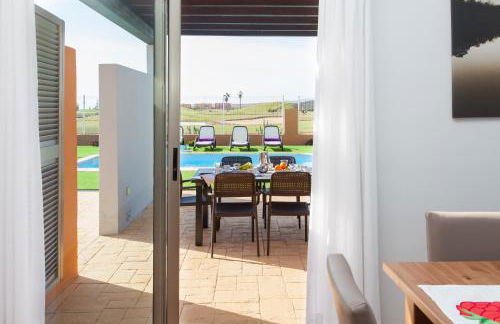 Villa con Piscina ,Vista Mar y campo de golf - Foto 6