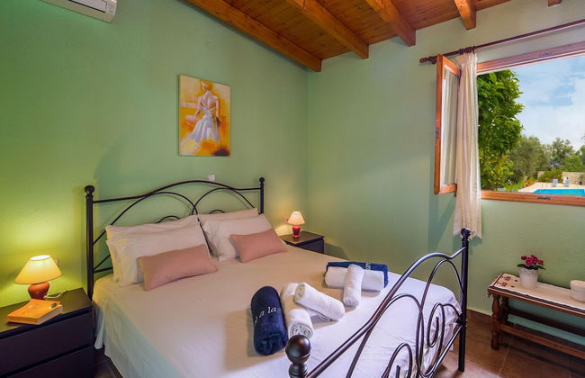 Marguerita House in Paxi - Photo 20