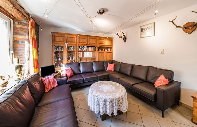 Forestside Escape for 15 Guests - Photo 1