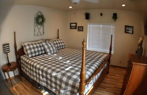 Williams AZ Vacation Home - Photo 10