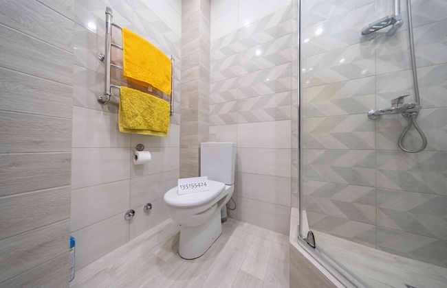 More Apartments na Plotinnoy 2 - 2 - Photo 10