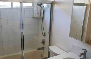 Cheerful, Beautifully Remodeled, Modern, Comfortable Home - Foto 6