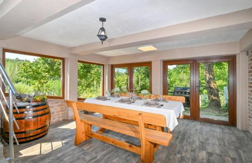 2 Bedroom Cozy Home In Kobasicari - Foto 7