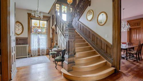 Farnsworth Mansion - Foto 1