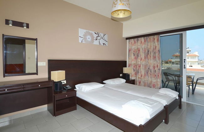 Ialysos City Hotel - Photo 27