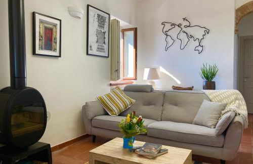 Grove Cottage: Immersed in nature & close to town - Photo 2