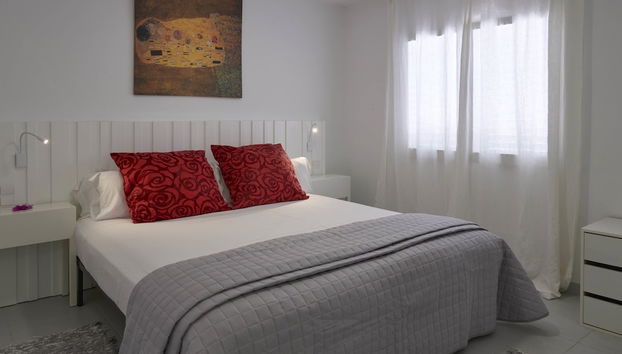 Enkala Apartamentos - Foto 2, Habitación