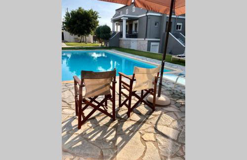 Sunlit Pool House - Foto 13