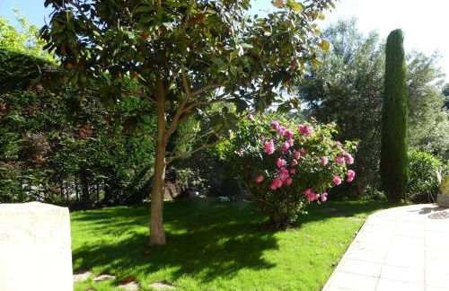 Grande Villa proche Sophia avec magnifique vue mer - Foto 11