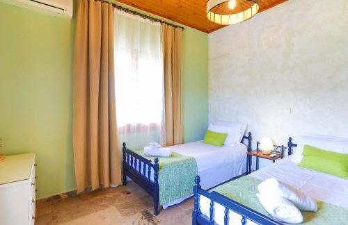 Cochelli Upper Pool Walk to beach AC WiFi - Foto 31